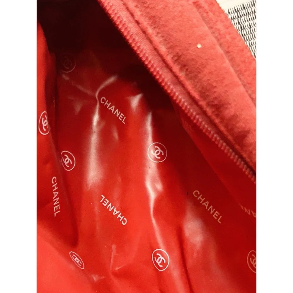 CHANEL Beauty Cosmetic Makeup Bag Pouch Clutch (RED and White) 10